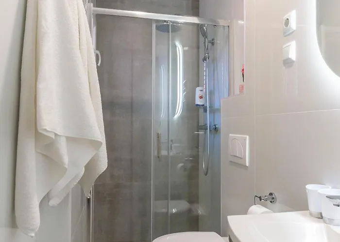 Poluotok 1 Апартаменты Задар