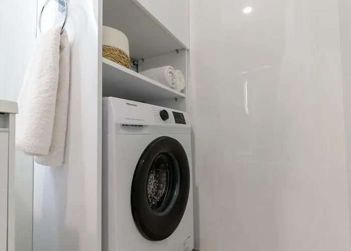 Poluotok 1 Апартаменты