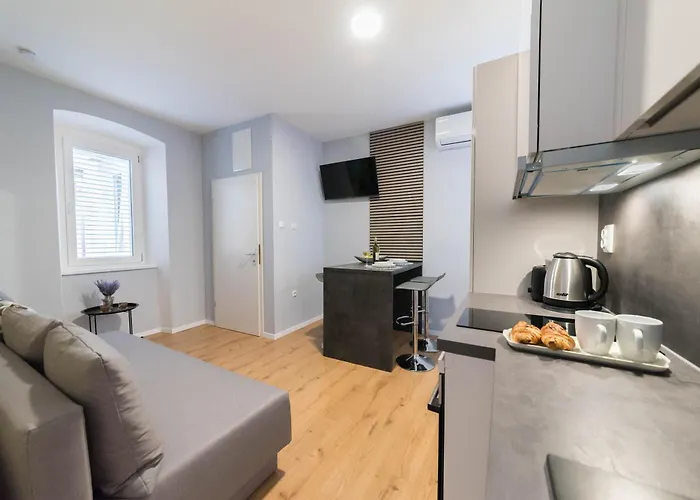 Poluotok 1 Apartman Zadar